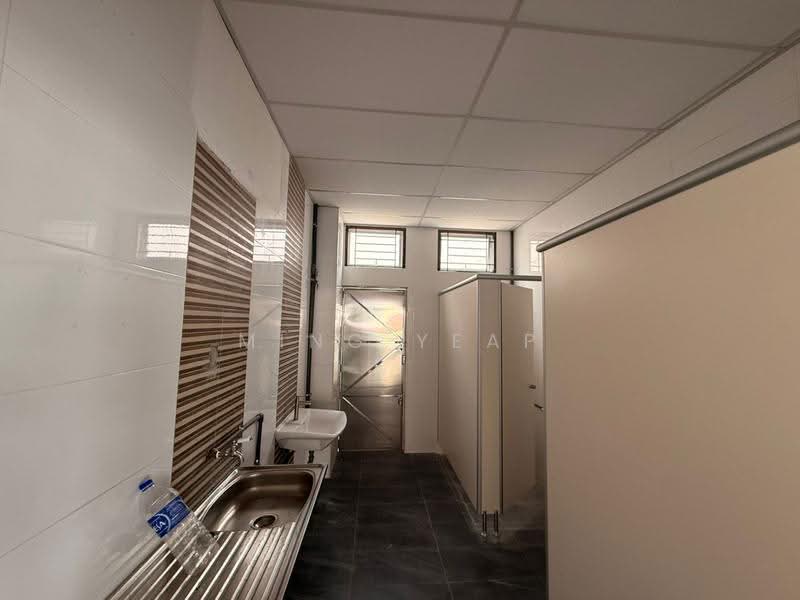 Kedai untuk Disewa di Taman Nusa Bestari Jaya (Iskandar Puteri (Nusajaya)) - Ming Yeap - Bathroom - PropertyGuru.com.my