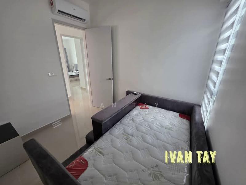 Kondominium untuk Disewa di Mezzo - Ivan Tay - Bedroom - PropertyGuru.com.my