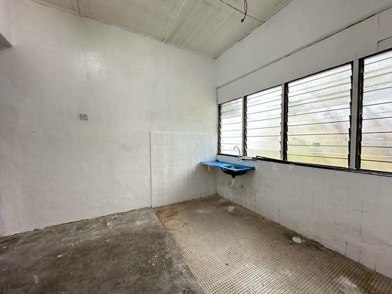 Rumah Flat untuk Disewa di Taman Orkid Desa - Stephanie Yap - Kitchen - PropertyGuru.com.my