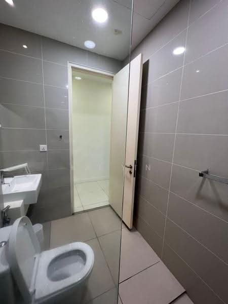 Kondominium untuk Disewa di The Veo - Kai Yin - Bathroom - PropertyGuru.com.my