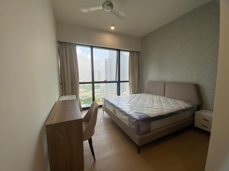 Kediaman Servis untuk Disewa di TRX Residences - Michael Au - Bedroom - PropertyGuru.com.my