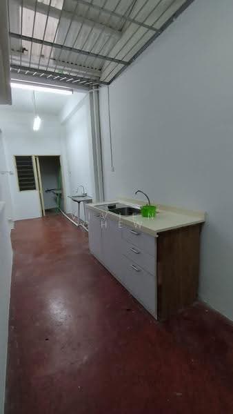 Rumah Teres 2-Tingkat untuk Dijual di Pulau Tikus (Penang) - Vivien Chew - Kitchen - PropertyGuru.com.my