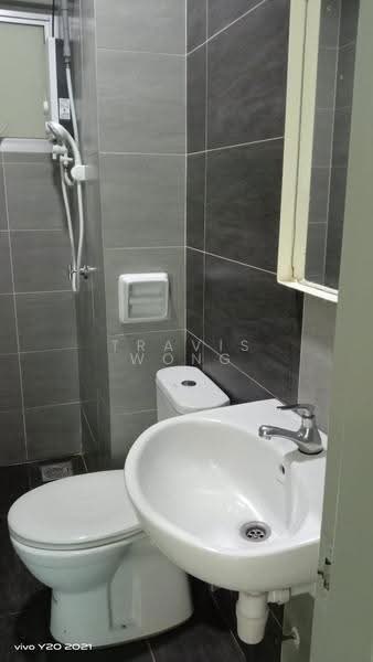 Condominium for Sale at Zeta Deskye (Alam Saujana) - Travis Wong - Bathroom - PropertyGuru.com.my