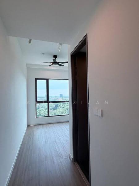 Condominium for Rent at THE VUE @ MONTEREZ - Afif Azizan - Corridor - PropertyGuru.com.my