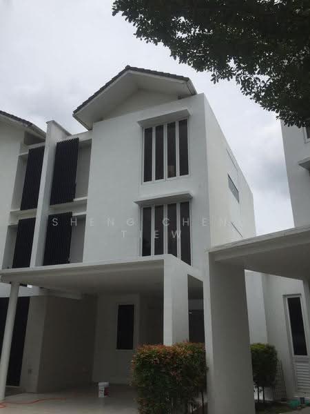 Semi-Detached House for Rent in Johor Bahru (Johor) - Sheng Cheng Tiew - Exterior - PropertyGuru.com.my