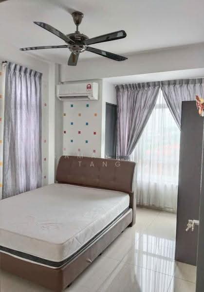 Pangsapuri untuk Disewa di Midori Green (Pangsapuri Hijauan) - Samantha Tang - Bedroom - PropertyGuru.com.my