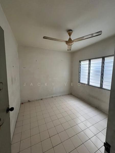 Rumah Flat untuk Dijual di Desa Permai Indah Flat - Jacky Yeoh - Interior - PropertyGuru.com.my