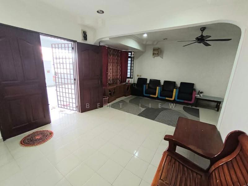 Rumah Teres 1-Tingkat untuk Dijual di Grisek (Johor) - Albert Liew - Living Room - PropertyGuru.com.my