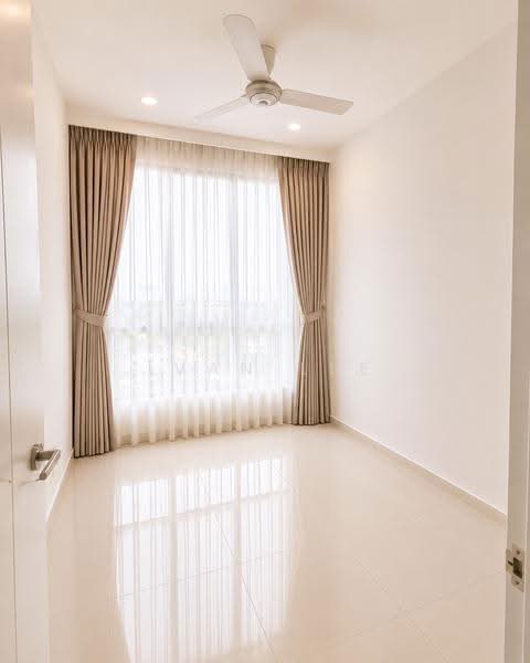 Service Residence for Sale at Far East - Ivan Lee - Interior - PropertyGuru.com.my