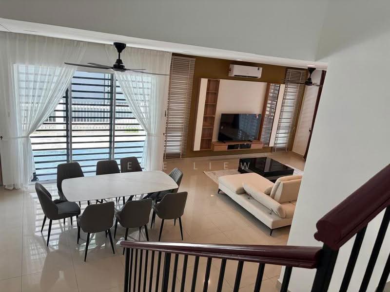 Rumah Teres untuk Dijual di Taman Baiduri (Dengkil) - Eve Liew - Living Room - PropertyGuru.com.my
