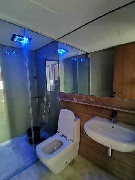 Kediaman Servis untuk Dijual di Sky Suites @ KLCC - JK Leong - Bathroom - PropertyGuru.com.my