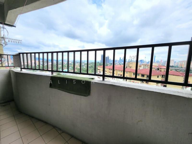 Kondominium untuk Disewa di Sentul Utama Condominium - Alison Chiu - Balcony - PropertyGuru.com.my