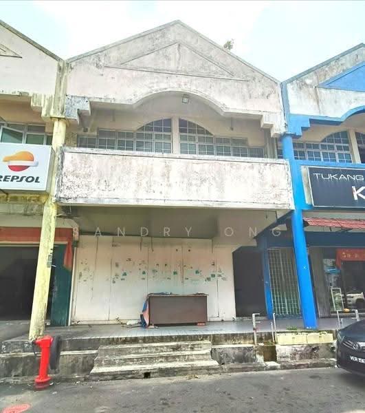 Kedai untuk Dijual di Taman Putri Kulai (Kulai) - Sandry Ong - Exterior - PropertyGuru.com.my