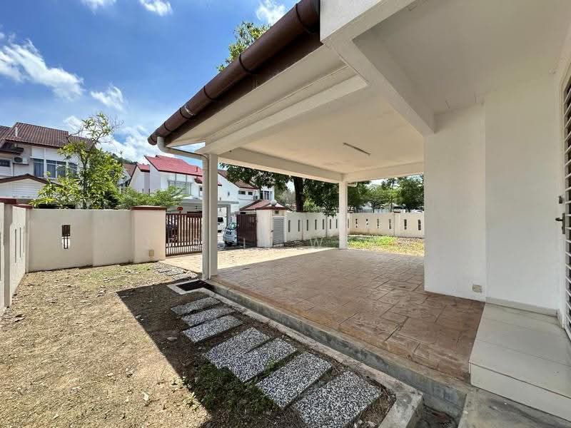 Rumah Berkembar untuk Dijual di Kota Emerald (Rawang) - Jessie Wong - Exterior - PropertyGuru.com.my