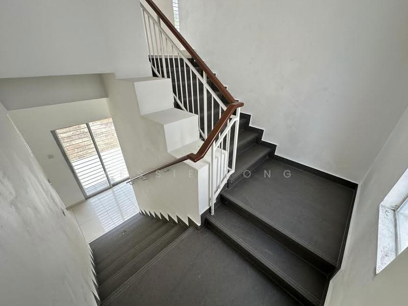 Rumah Berkembar untuk Dijual di Kota Emerald (Rawang) - Jessie Wong - Interior - PropertyGuru.com.my