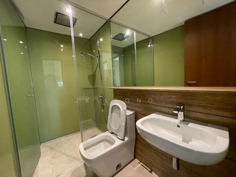 Kediaman Servis untuk Dijual di Sky Suites @ KLCC - JK Leong - Bathroom - PropertyGuru.com.my
