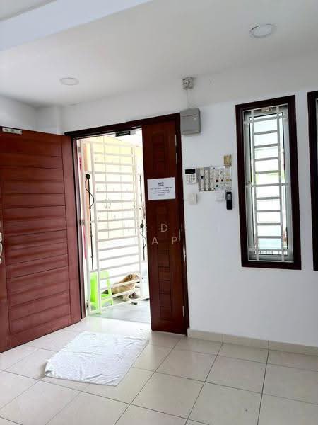 Rumah Teres 2.5-Tingkat untuk Dijual di Johor Bahru (Johor) - Benedict Yap - Entrance - PropertyGuru.com.my