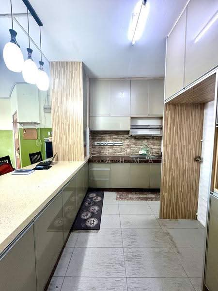 Pangsapuri untuk Dijual di Sri Ledang - Riza Ahmad - Kitchen - PropertyGuru.com.my