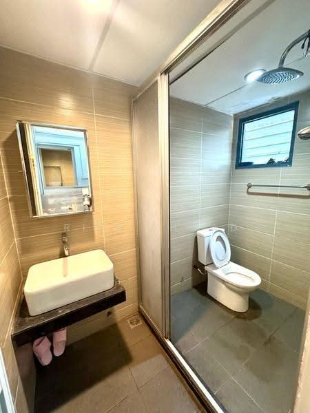 Pangsapuri untuk Dijual di Sri Ledang - Riza Ahmad - Bathroom - PropertyGuru.com.my