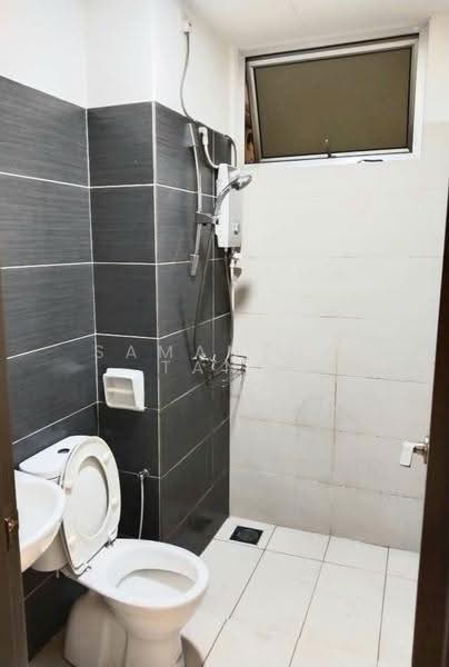 Service Residence for Rent at Manhattan - Samantha Tang - Bathroom - PropertyGuru.com.my