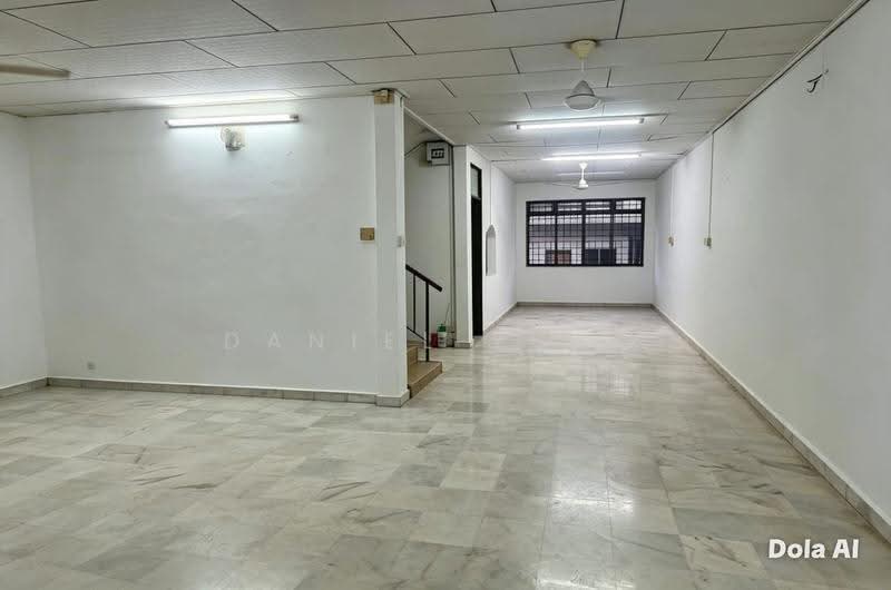 Rumah Teres 2-Tingkat untuk Dijual di Taman Kobena (Tampoi) - Daniel Yong - Interior - PropertyGuru.com.my