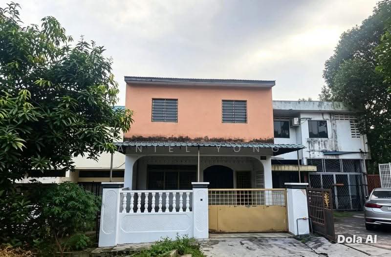 Rumah Teres 2-Tingkat untuk Dijual di Taman Kobena (Tampoi) - Daniel Yong - Exterior - PropertyGuru.com.my