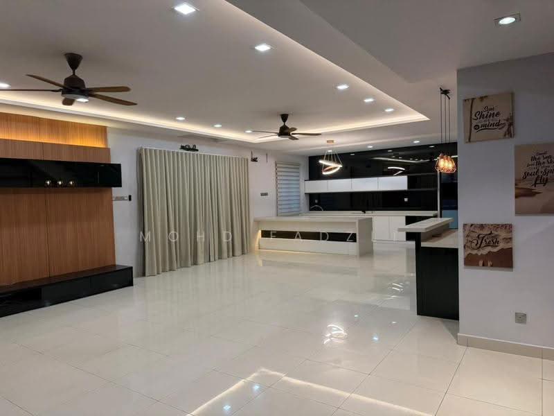 2-storey Terraced House for Sale in Denai Alam (Shah Alam) - Mohd Fadzli - Living Room - PropertyGuru.com.my