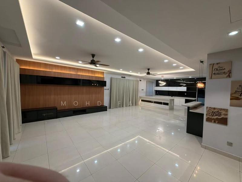 2-storey Terraced House for Sale in Denai Alam (Shah Alam) - Mohd Fadzli - Living Room - PropertyGuru.com.my