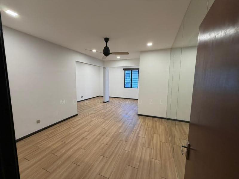 2-storey Terraced House for Sale in Denai Alam (Shah Alam) - Mohd Fadzli - Interior - PropertyGuru.com.my