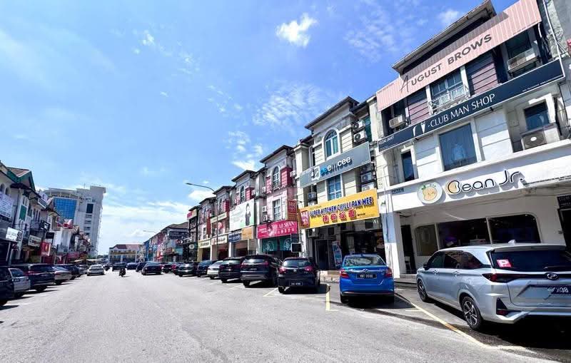 Kedai untuk Disewa di Taipan Business Centre (Subang Jaya) - Loh KC - Exterior - PropertyGuru.com.my