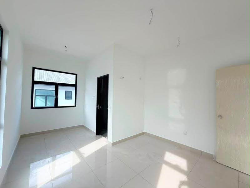 Rumah Teres 2-Tingkat untuk Dijual di Mutiara Rini (Skudai) - Ethan Gan - Interior - PropertyGuru.com.my