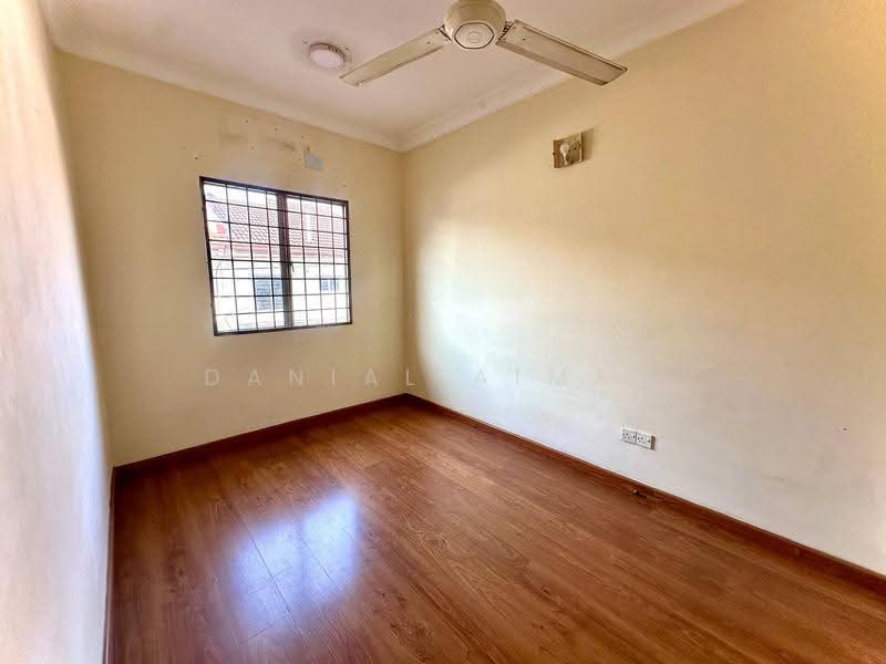 Rumah Teres 2-Tingkat untuk Dijual di Taman Perindustrian Sime Uep (Subang Jaya) - Danial Aiman - Interior - PropertyGuru.com.my