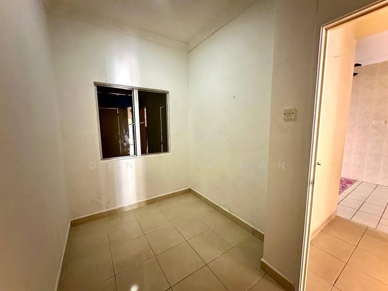 Rumah Teres 2-Tingkat untuk Dijual di Taman Perindustrian Sime Uep (Subang Jaya) - Danial Aiman - Interior - PropertyGuru.com.my