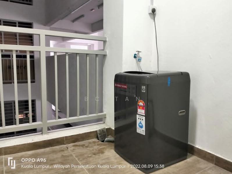 Kondominium untuk Dijual di Mizumi Residences - BC TAN - Balcony - PropertyGuru.com.my