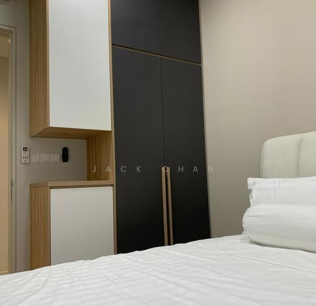 Kediaman Servis untuk Dijual di Sunway Avila Residences - Jack Chan - Bedroom - PropertyGuru.com.my