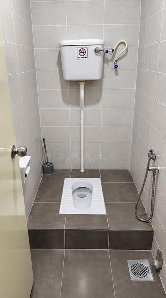 Shop / Office for Rent in Puchong (Selangor) - Howard Foo - Bathroom - PropertyGuru.com.my
