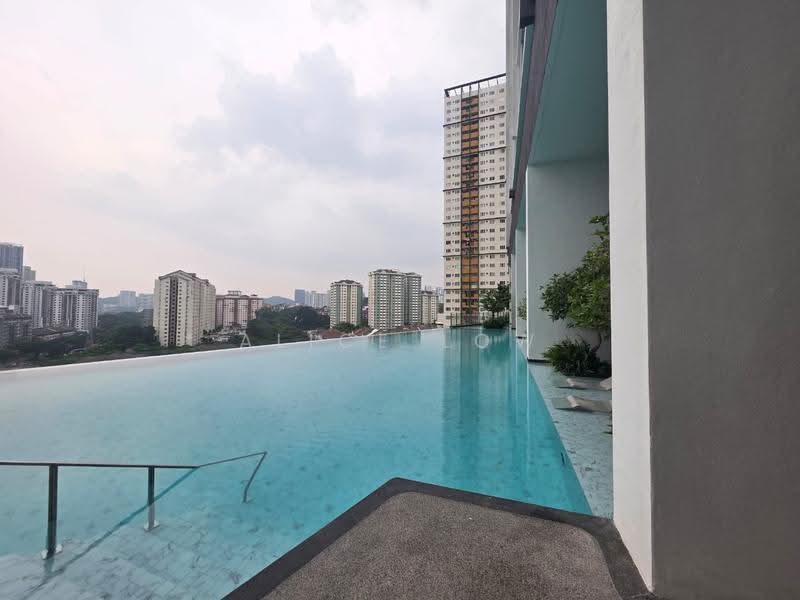 Condominium for Sale at SkyVogue - Alice Low - Pool - PropertyGuru.com.my