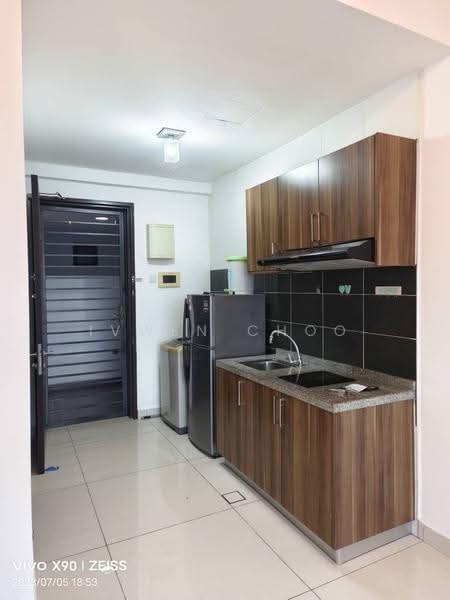 Service Residence for Rent at D'Inspire Residence (Inspira Bestari) - Ivwen Choo - Kitchen - PropertyGuru.com.my