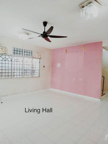 Bungalow House untuk Dijual di Taman Kepong (Kepong) - Kelven Tan - Living Room - PropertyGuru.com.my