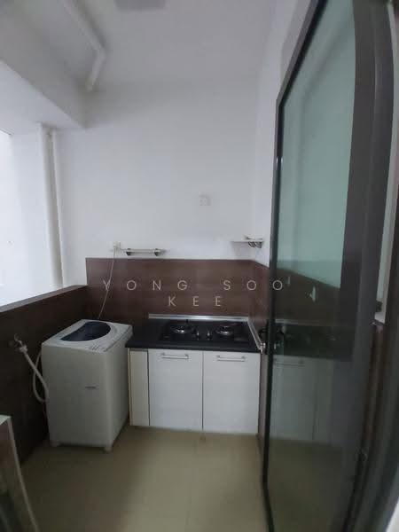 Service Residence for Rent at Mahkota Impian - Yong Soo Kee - Kitchen - PropertyGuru.com.my