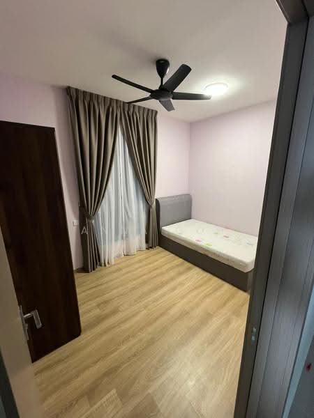 Kediaman Servis untuk Disewa di Baron Residence @ Lake City - Anna Goh - Bedroom - PropertyGuru.com.my