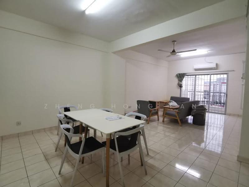 Kondominium untuk Dijual di Prima Setapak Condominium - Zheng Hong Tan - Living Room - PropertyGuru.com.my