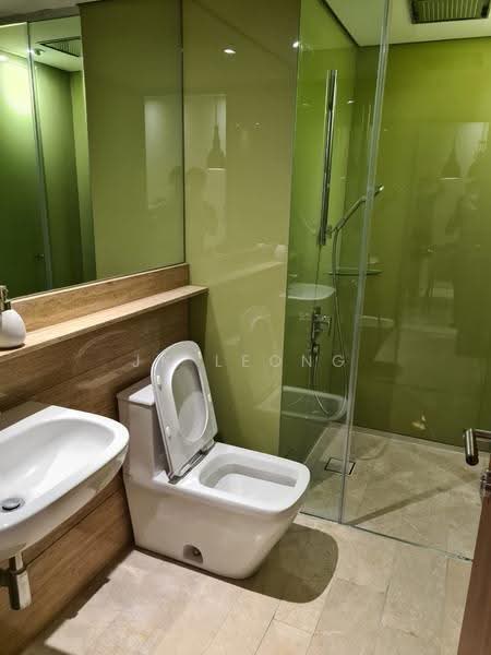 Kediaman Servis untuk Dijual di Sky Suites @ KLCC - JK Leong - Bathroom - PropertyGuru.com.my