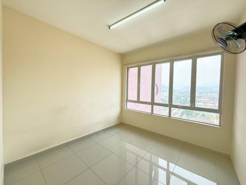 Service Residence for Sale at Platinum Lake PV 21 - Zheng Hong Tan - View - PropertyGuru.com.my