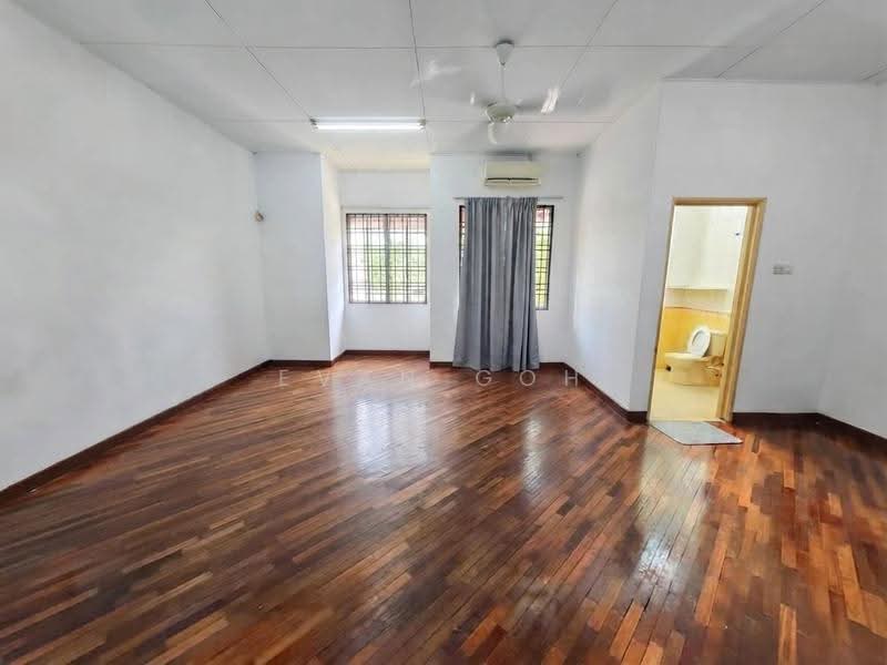 Rumah Teres 2-Tingkat untuk Disewa di Bandar Puteri Puchong (Puchong) - Evan Goh - Living Room - PropertyGuru.com.my
