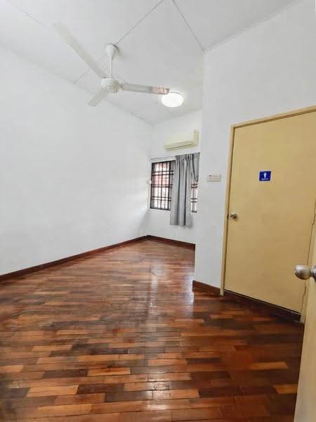 Rumah Teres 2-Tingkat untuk Disewa di Bandar Puteri Puchong (Puchong) - Evan Goh - Interior - PropertyGuru.com.my