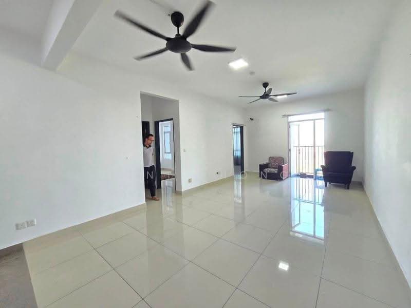 Kondominium untuk Disewa di Simfoni 2 - Kent Chong - Living Room - PropertyGuru.com.my