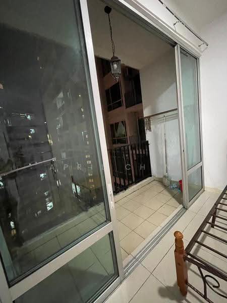 Kediaman Servis untuk Disewa di Greenfield Regency - April Chin - Balcony - PropertyGuru.com.my