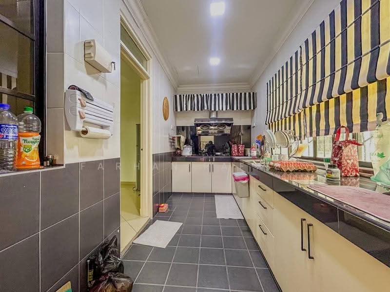 Rumah Teres 2-Tingkat untuk Dijual di Kajang (Selangor) - Farhan Rafael - Kitchen - PropertyGuru.com.my