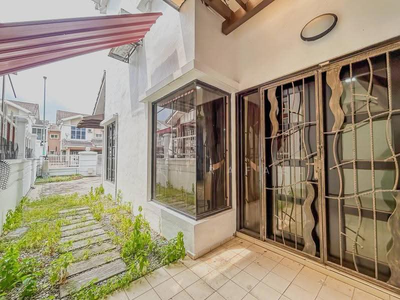 Rumah Teres 2-Tingkat untuk Dijual di Kajang (Selangor) - Farhan Rafael - Exterior - PropertyGuru.com.my